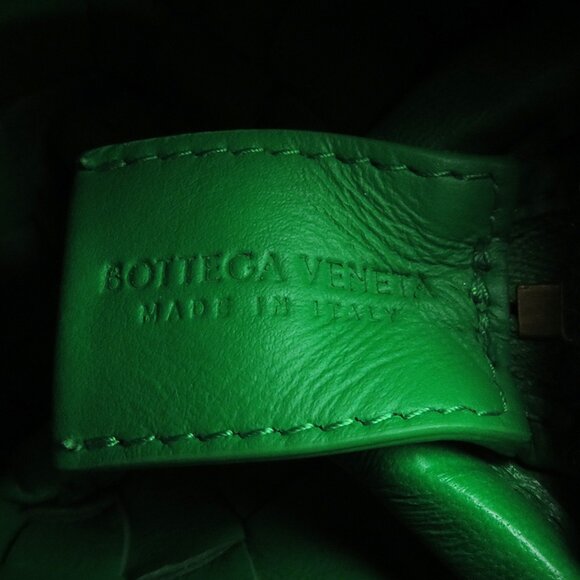 BOTTEGA VENETA Green Intrecciato Shoulder Bag - Picture 11 of 12